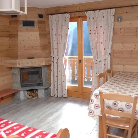 Le Balcon Des Alpes
